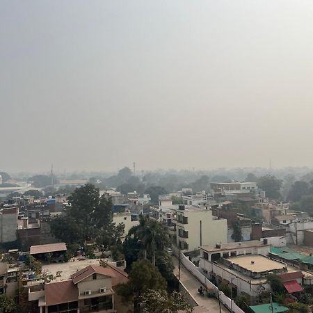 The Grand Ganga Room 2 Near Sangam Allāhābād Junction Exteriér fotografie