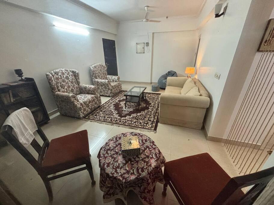The Grand Ganga Room 2 Near Sangam Allāhābād Junction Exteriér fotografie