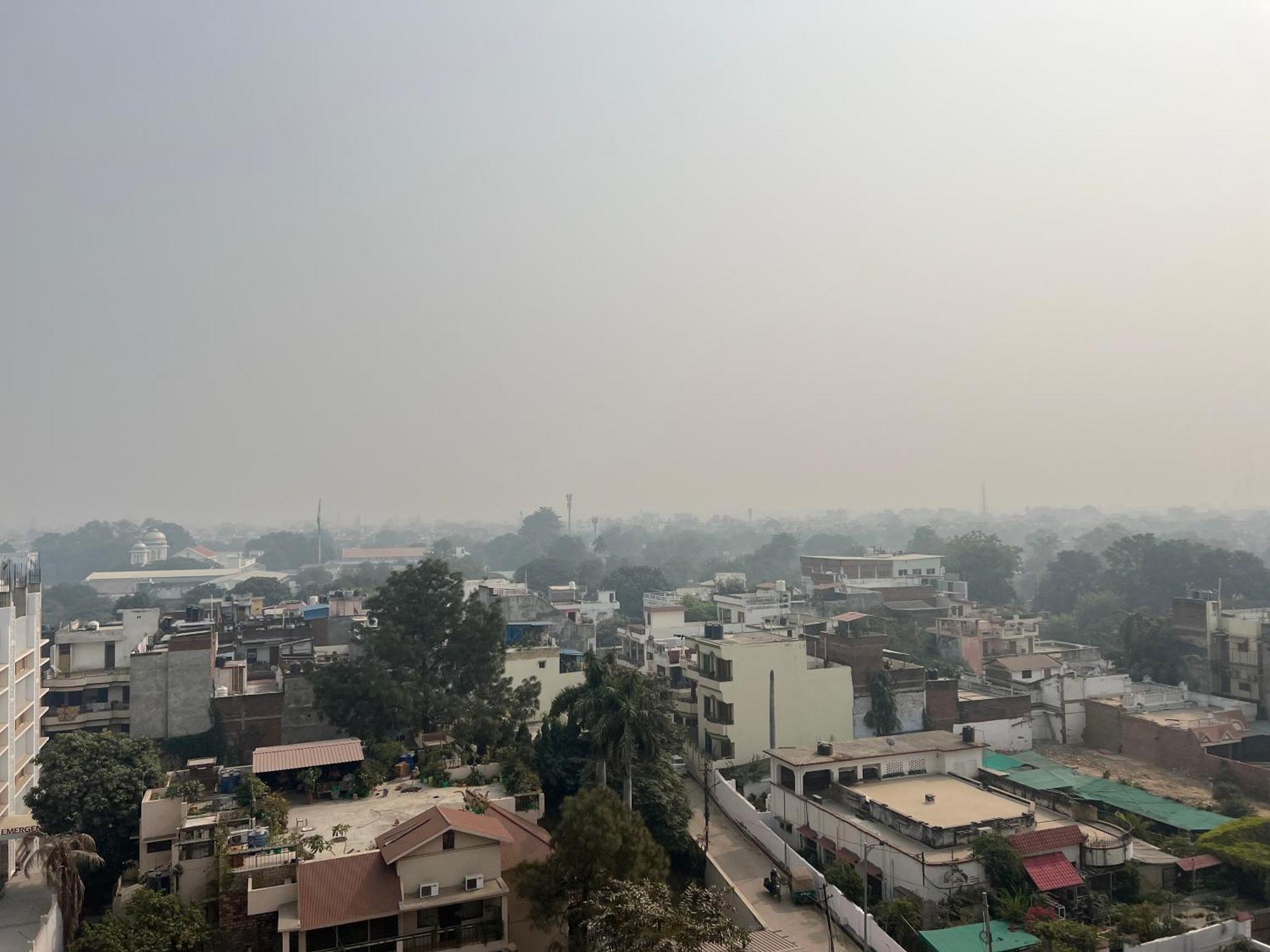 The Grand Ganga Room 2 Near Sangam Allāhābād Junction Exteriér fotografie